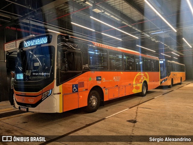 Empresa de Transportes Braso Lisboa A29033 na cidade de Rio de Janeiro, Rio de Janeiro, Brasil, por Sérgio Alexandrino. ID da foto: 12081949.