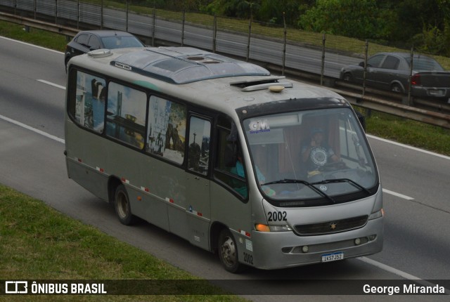 Ônibus Particulares 2002 na cidade de Santa Isabel, São Paulo, Brasil, por George Miranda. ID da foto: 12082928.