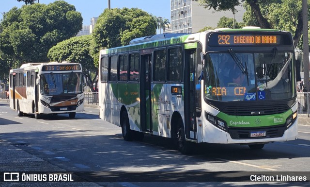 Caprichosa Auto Ônibus B27036 na cidade de Rio de Janeiro, Rio de Janeiro, Brasil, por Cleiton Linhares. ID da foto: 12081970.