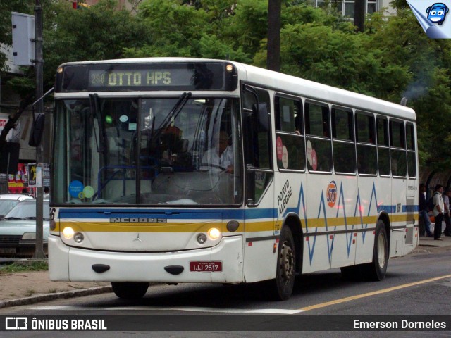 Trevo Transportes Coletivos 1096 na cidade de Porto Alegre, Rio Grande do Sul, Brasil, por Emerson Dorneles. ID da foto: 12082692.
