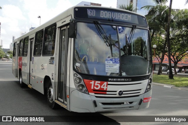 Borborema Imperial Transportes 154 na cidade de Recife, Pernambuco, Brasil, por Moisés Magno. ID da foto: 12084534.
