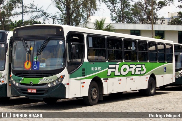Transportes Flores RJ 128.362 na cidade de São João de Meriti, Rio de Janeiro, Brasil, por Rodrigo Miguel. ID da foto: 12084016.