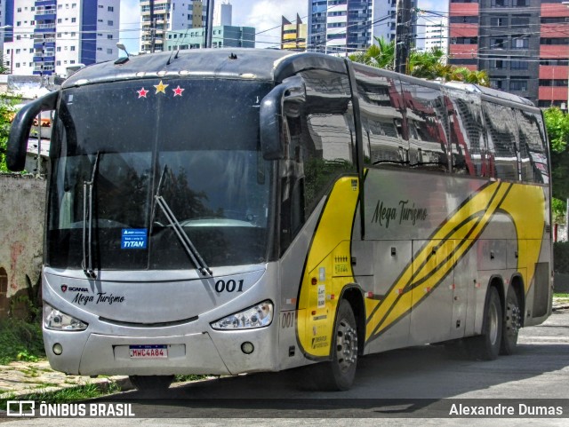 Mega Turismo 001 na cidade de João Pessoa, Paraíba, Brasil, por Alexandre Dumas. ID da foto: 12084799.