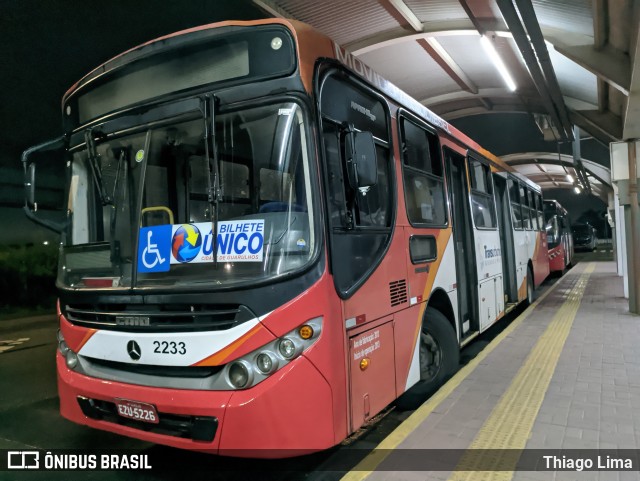 Empresa de Ônibus Vila Galvão 2233 na cidade de Guarulhos, São Paulo, Brasil, por Thiago Lima. ID da foto: 12083931.
