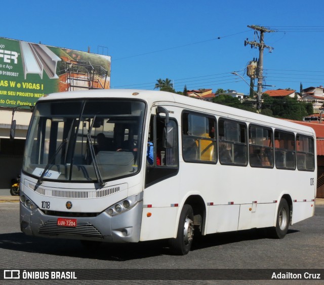 ABC Transportes Coletivos Cruzeiro > Utile Transportes Cruzeiro 1018 na cidade de Cruzeiro, São Paulo, Brasil, por Adailton Cruz. ID da foto: 12084235.