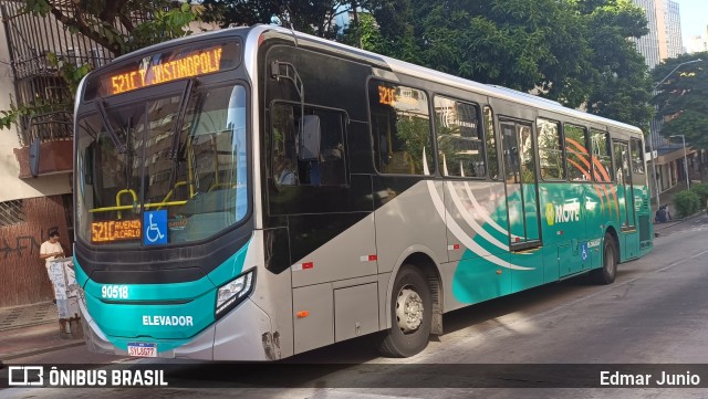 Companhia Coordenadas de Transportes 90518 na cidade de Belo Horizonte, Minas Gerais, Brasil, por Edmar Junio. ID da foto: 12083896.