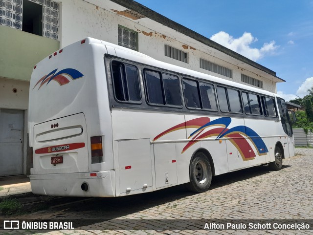 Ônibus Particulares  na cidade de Natividade, Rio de Janeiro, Brasil, por Ailton Paulo Schott Conceição. ID da foto: 12083781.