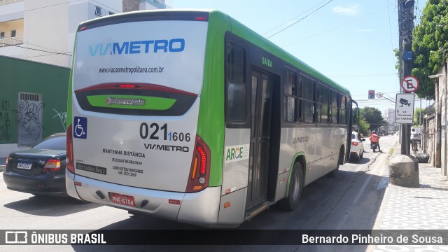 Via Metro - Auto Viação Metropolitana 0211606 na cidade de Fortaleza, Ceará, Brasil, por Bernardo Pinheiro de Sousa. ID da foto: 12182695.