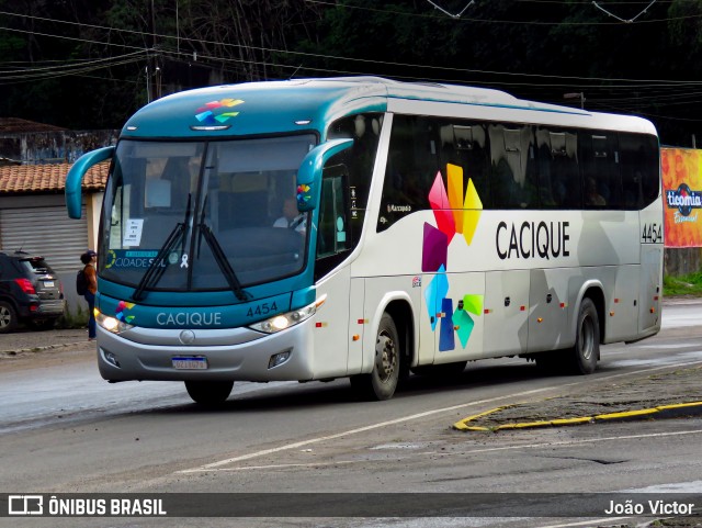 Cacique Transportes 4454 na cidade de Ilhéus, Bahia, Brasil, por João Victor. ID da foto: 12192260.