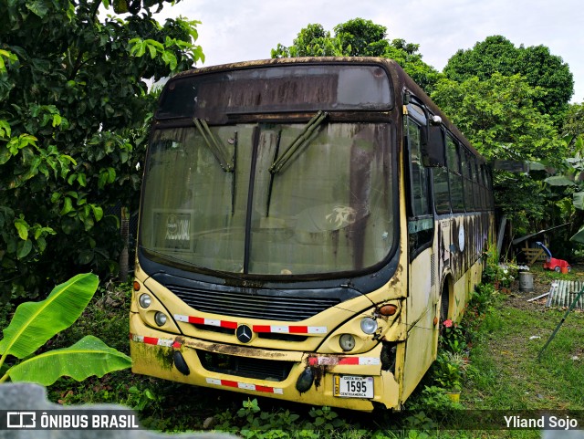 Autobuses sin identificación - Costa Rica 00 na cidade de Limón, Limón, Limón, Costa Rica, por Yliand Sojo. ID da foto: 12152821.