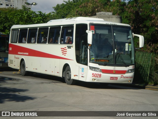 Empresa de Ônibus Pássaro Marron 5028 na cidade de São Paulo, São Paulo, Brasil, por José Geyvson da Silva. ID da foto: 12160734.