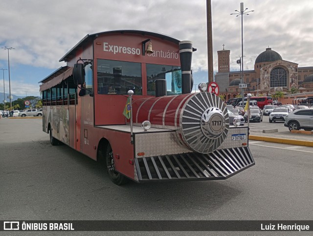 Santuário Nacional de Aparecida EXPRESSO SANTUARIO na cidade de Aparecida, São Paulo, Brasil, por Luiz Henrique. Número da foto: #13302085.