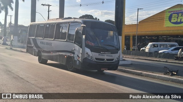 Minas Brasil 2118 na cidade de Matozinhos, Minas Gerais, Brasil, por Paulo Alexandre da Silva. Número da foto: #13303593.