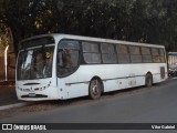 Ônibus Particulares  na cidade de Cuiabá, Mato Grosso, Brasil, por Vitor Gabriel. Número da foto: #13305374.