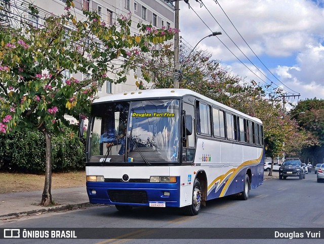 Ônibus Particulares 9413 na cidade de Contagem, Minas Gerais, Brasil, por Douglas Yuri. Número da foto: #13315372.