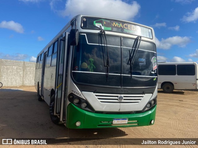 Macedo Transportes 09835 na cidade de Petrolina, Pernambuco, Brasil, por Jailton Rodrigues Junior. Número da foto: #13314978.