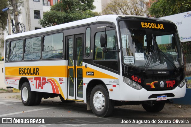 TAP Turismo e Fretamento 104 na cidade de Barra do Piraí, Rio de Janeiro, Brasil, por José Augusto de Souza Oliveira. Número da foto: #13318183.