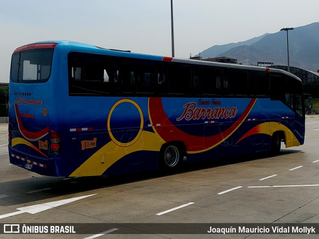 Turismo Barranca 210 na cidade de Independencia, Lima, Lima Metropolitana, Peru, por Joaquín Mauricio Vidal Mollyk. Número da foto: #13317184.