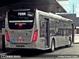Viação Metrópole Paulista - Zona Sul 7 3966 na cidade de São Paulo, São Paulo, Brasil, por Rodrigo Moreira Correia. Número da foto: #13316349.