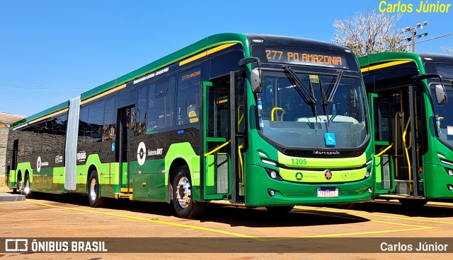 HP Transportes Coletivos 1205 na cidade de Goiânia, Goiás, Brasil, por Carlos Júnior. Número da foto: #13318914.
