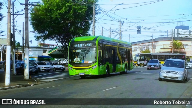 Viação Metrópole Paulista - Zona Leste 3 1794 na cidade de São Paulo, São Paulo, Brasil, por Roberto Teixeira. Número da foto: #13319530.