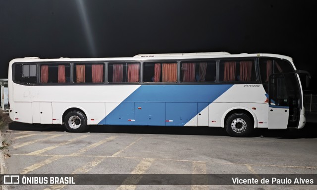 Ônibus Particulares 15 na cidade de Bom Despacho, Minas Gerais, Brasil, por Vicente de Paulo Alves. Número da foto: #13321986.