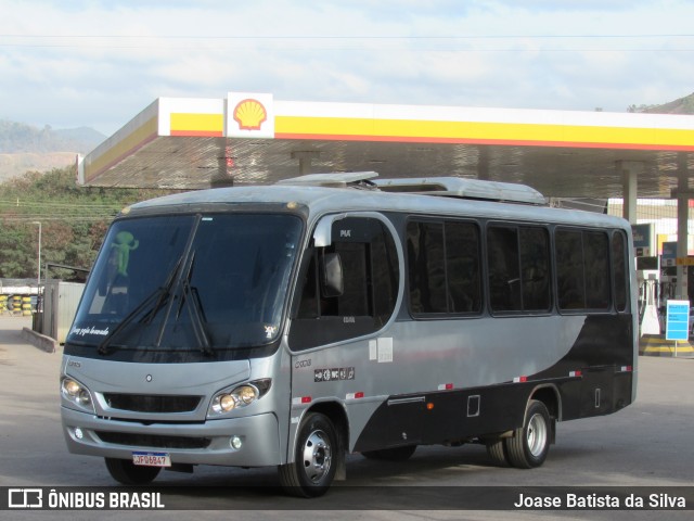 Ônibus Particulares JFQ6B47 na cidade de Timóteo, Minas Gerais, Brasil, por Joase Batista da Silva. Número da foto: #13321717.