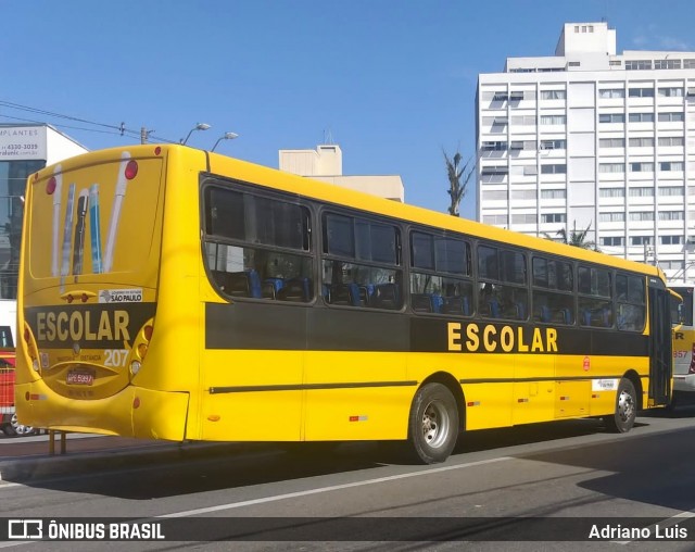 Auto Viação ABC - Escolar 207 na cidade de São Bernardo do Campo, São Paulo, Brasil, por Adriano Luis. Número da foto: #13321263.