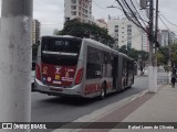 Nova Paineira Transportes Urbanos S.A 7 5256 na cidade de São Paulo, São Paulo, Brasil, por Rafael Lopes de Oliveira. Número da foto: #:id.