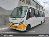 Ônibus Particulares 111 na cidade de Vitória da Conquista, Bahia, Brasil, por João Pedro Rocha. Número da foto: #13321025.