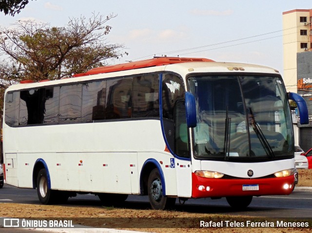 Ônibus Particulares 7831 na cidade de Goiânia, Goiás, Brasil, por Rafael Teles Ferreira Meneses. Número da foto: #13329349.