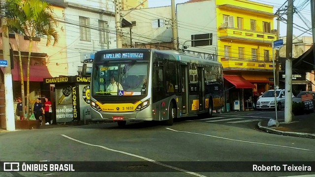 Viação Metrópole Paulista - Zona Leste 3 1632 na cidade de São Paulo, São Paulo, Brasil, por Roberto Teixeira. Número da foto: #13331228.