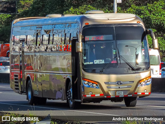 TUAN RL 39 na cidade de La Uruca, San José, San José, Costa Rica, por Andrés Martínez Rodríguez. Número da foto: #13331633.